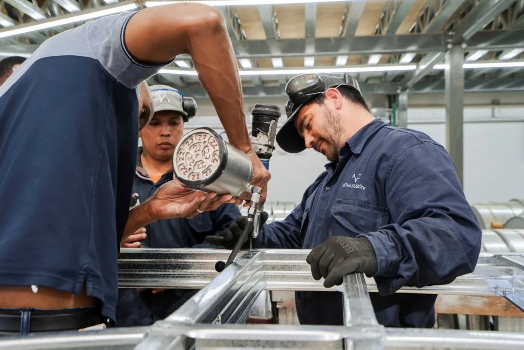 Unión de perfiles de Steel Frame mediante remaches